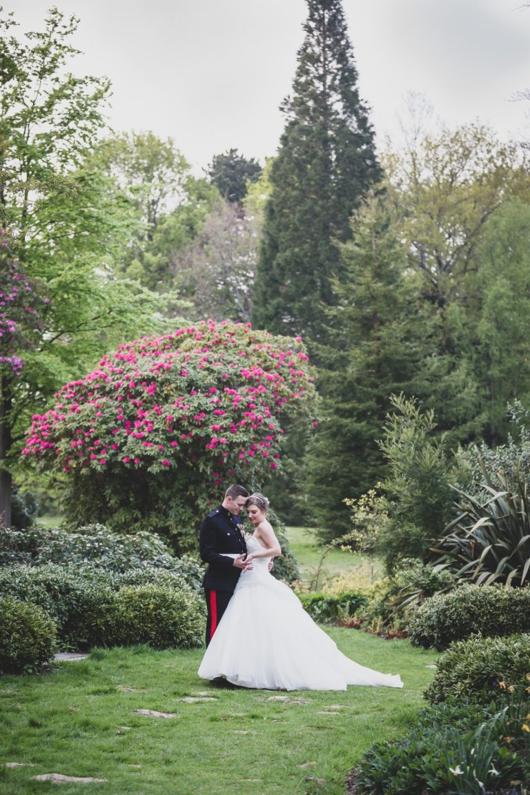 a988525e 78a9 4d7b 9f25 00a202e094e1 768x1152