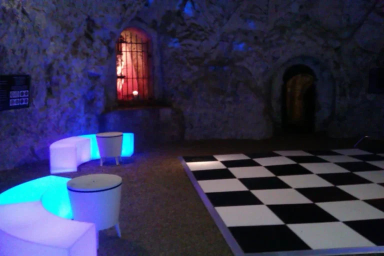 a9b30f1d 7d60 440f 9d59 f05629b8db3a 768x512