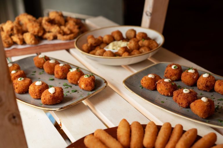 aa67a634 e845 43a1 8806 94284a98b115 768x512