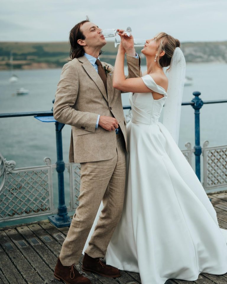 abbe08d4 9ae6 45bf b094 e5f8c37c67b1 768x960