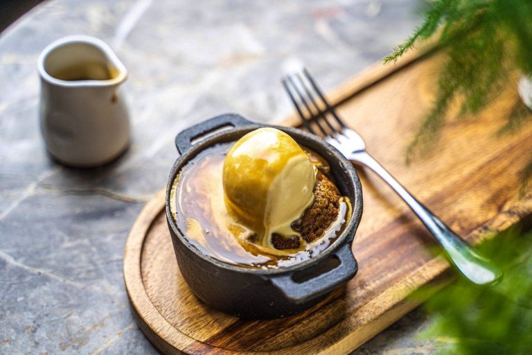 abbey hotel bath 15122020023201 768x512