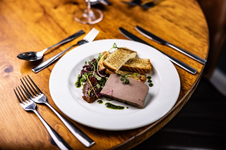 ac6a9a66 baf1 48d5 bb0e d17212889ade 768x512