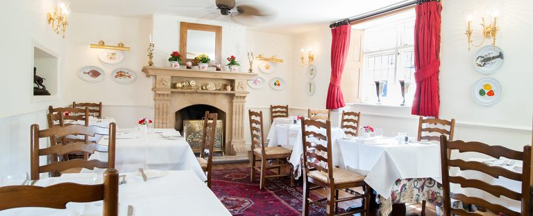 ac restaurant 001 1400x568 euaiku 768x312