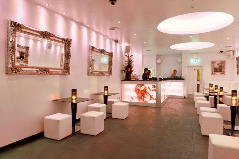 aquum lounge 2011   interior 768x512