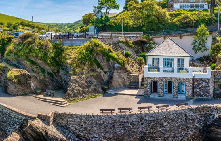 arches exterior shot 15072024012339 768x490