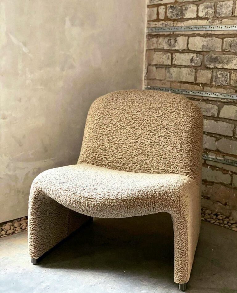 atelier review 13092022101343 768x947