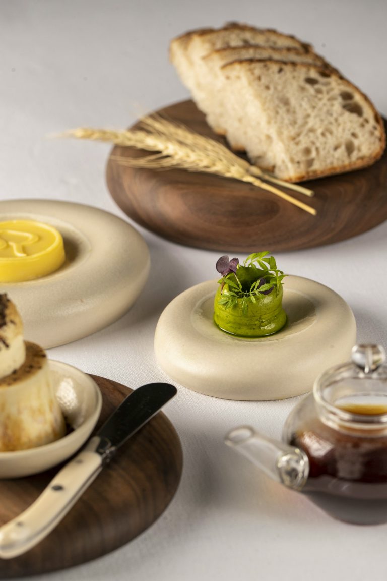 aw6i5634 26032024112004 768x1152