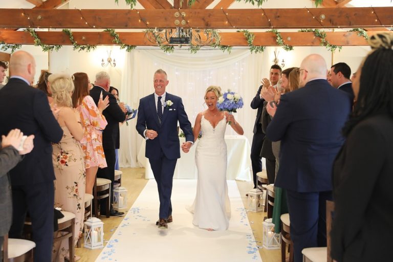 b0d3b744 7877 4c1d b064 efe328e7b64e 768x512