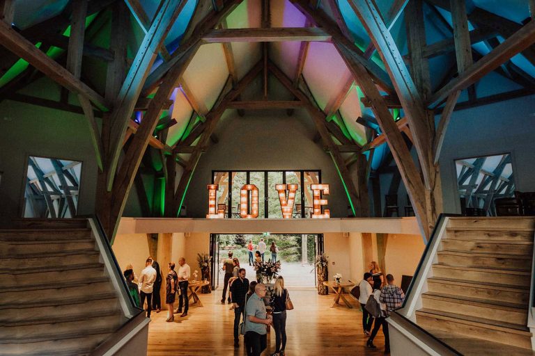 b2bb612d 20fd 4520 9c74 367a2e2edc4a 6 The Mill Barns Stott2 768x512