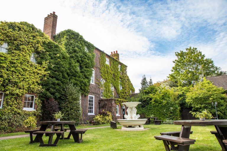 b46d20b7 4bae 4630 9466 61c8d6606267 768x512