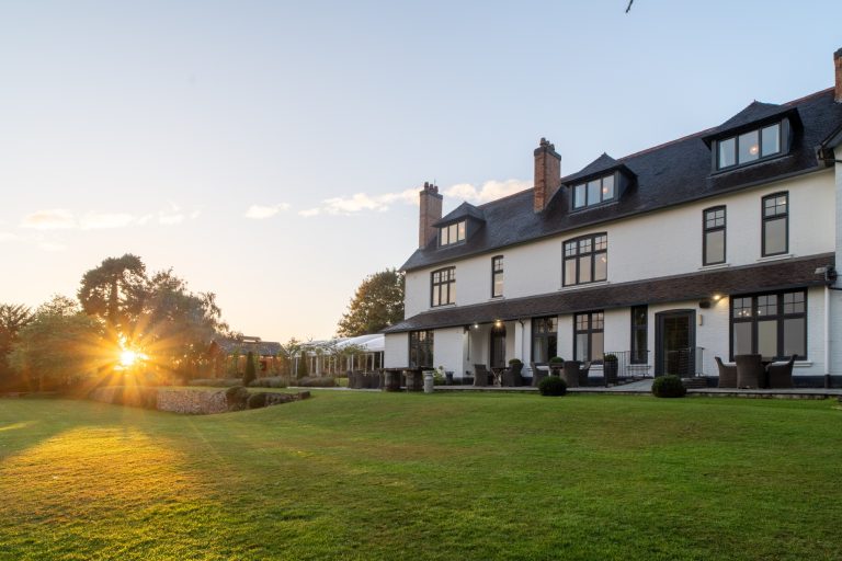 b4b675b0 53c1 4db4 90e5 687cb5352715 768x512