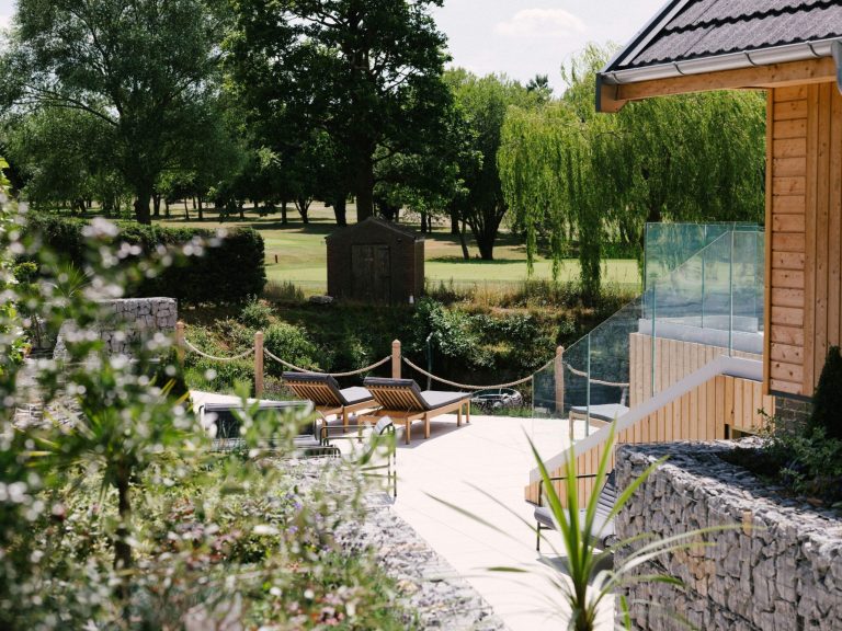 b4f007d2 6f25 45a2 b81d 57d204a01229 768x576