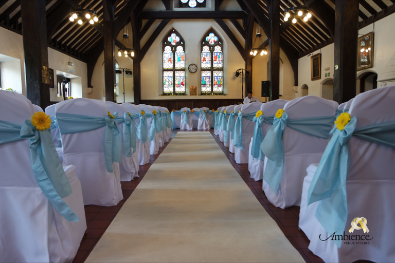 b63bcc3e e8eb 4eb3 94b1 d308486c8b4b Nicola Neil Ceremony 2 small 768x512