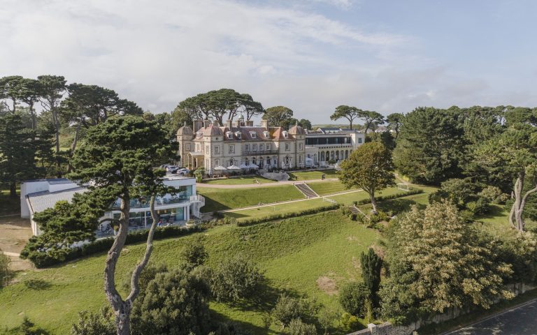 b828d4b9 b50e 42b7 954a 81561808d1f3 1 768x480