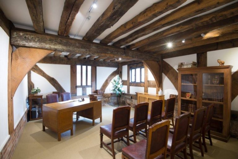 b89ac707 db35 47b6 adb1 76f5a0f41f07 768x512