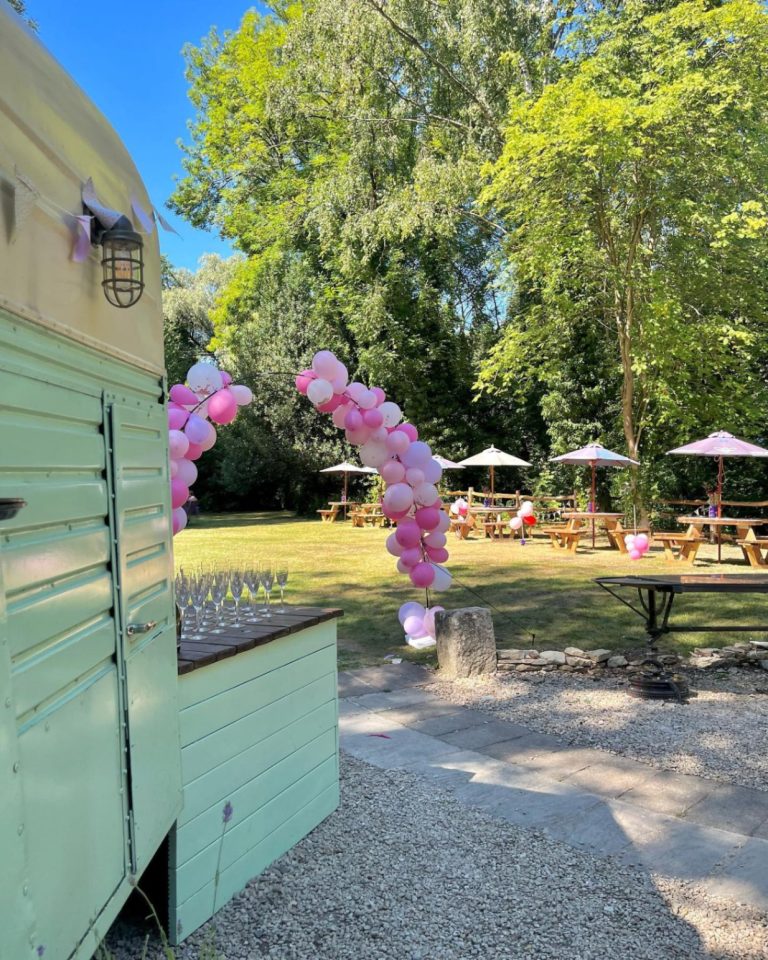 b8b61c24 1985 4d8a bc87 1d5e4b684efa 768x960