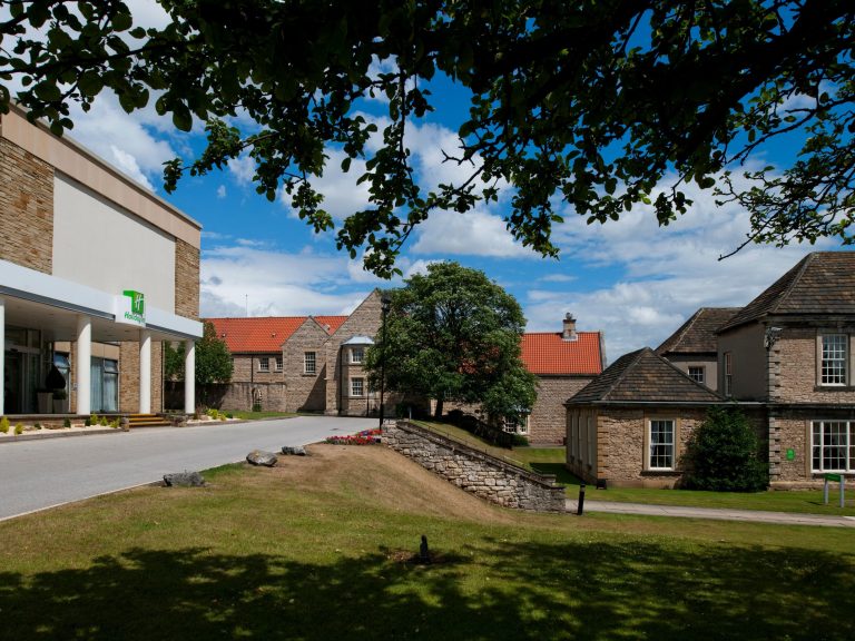 b97a9fe6 690e 4bf2 8e76 73125f39c203 holiday inn doncaster 2531915951 4x3 1 768x576