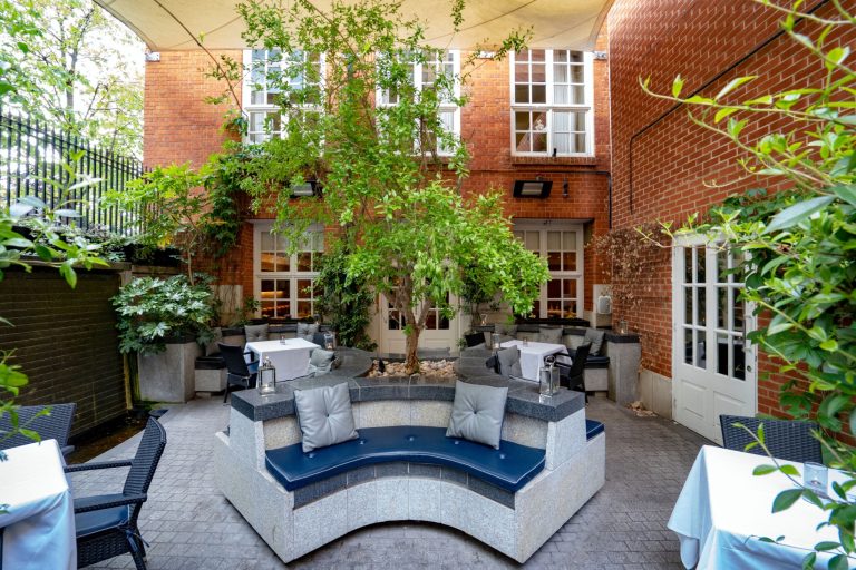 be9e03f2 0d45 4a7b 9682 1c8b1f3e0279 768x512