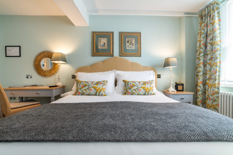 bedrooms feature 7 768x512