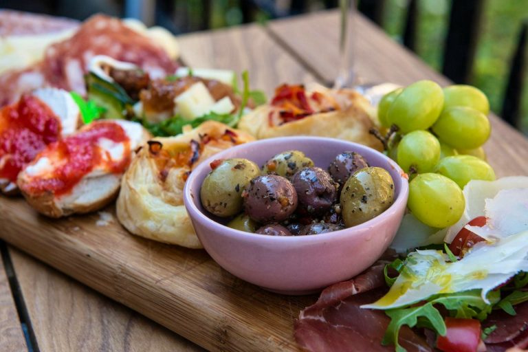 bishops dining room outside 27052021124846 768x512