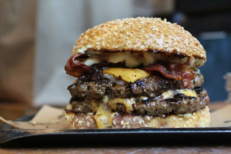 black bear burger 1 28032022100219 768x512