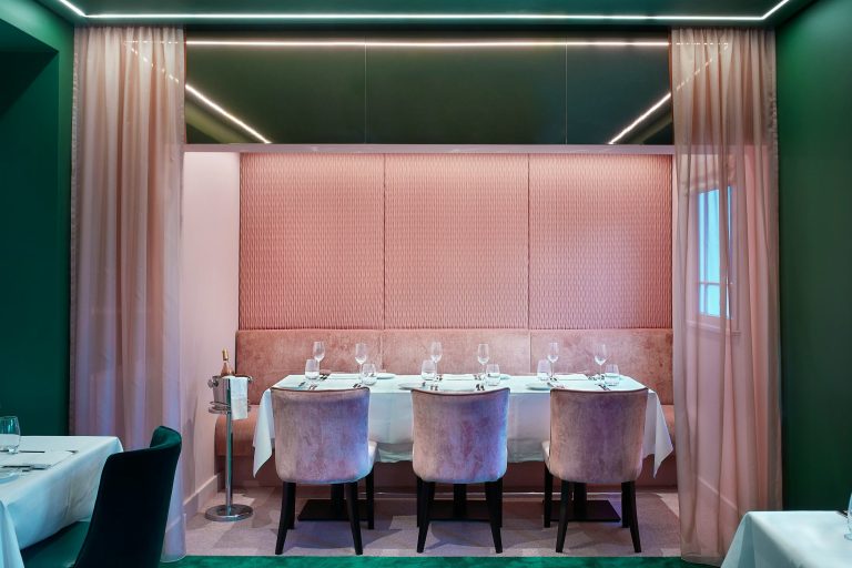 bluebells restaurant 1  11092019085555 768x512