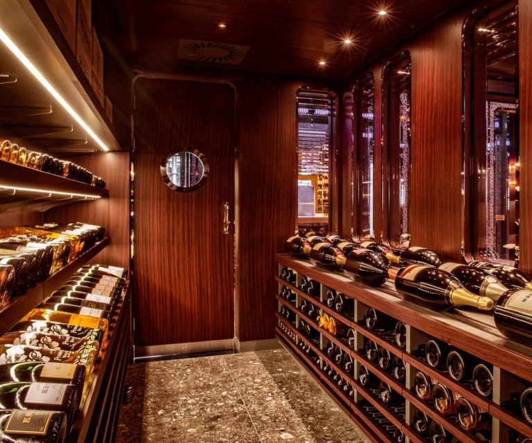 bobbobricard city wine room 23092024042333 768x640