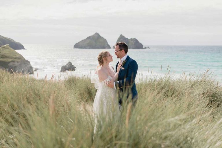 bride and groom Cornwall beach 768x512