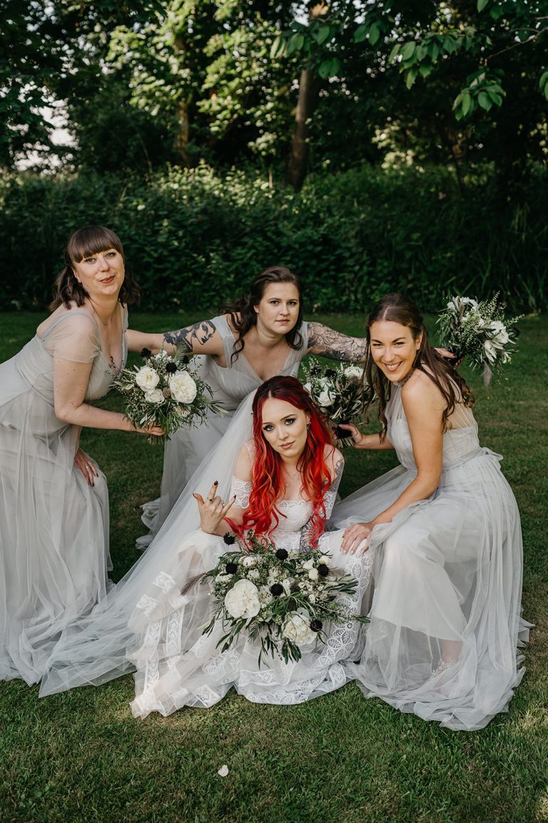 bridesmaids 1 768x1152