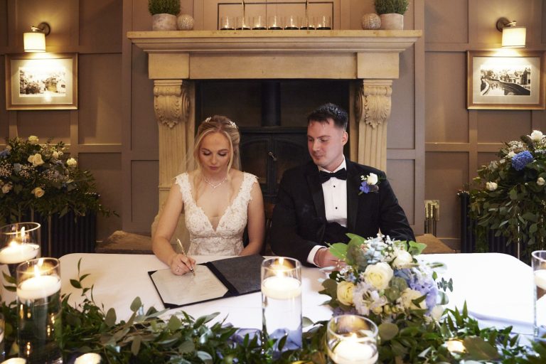 c0648263 80b9 4838 8d32 cf7d0262fe95 768x512