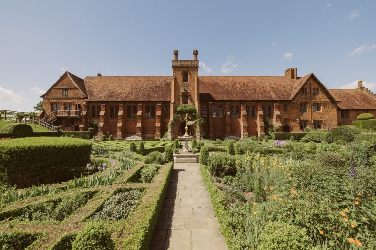 c6983b73 7d24 460a a8ad f43d0af18879 768x512