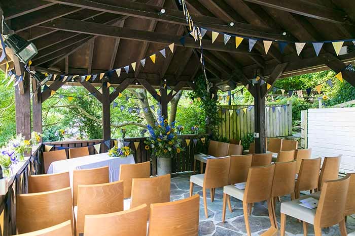 c8f314a1 0058 435d b266 33abd0fe7317