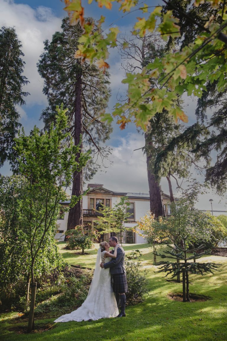 c8fe5f87 b067 4386 a7f5 aed79b136e0f 768x1152