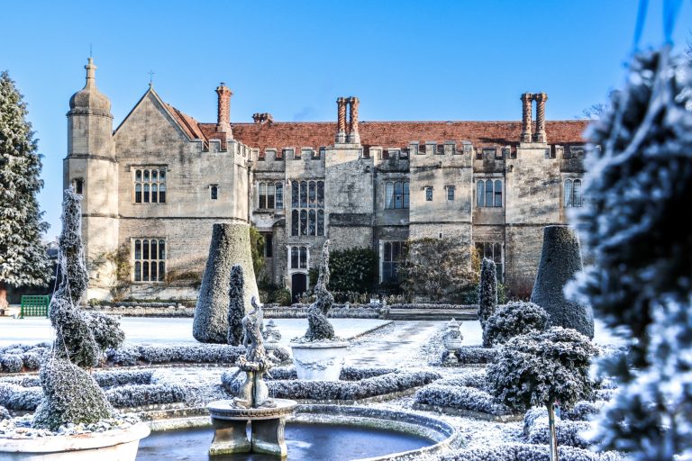 c9cf7fc5 7981 4979 88ec c7427e94bc4c 768x512