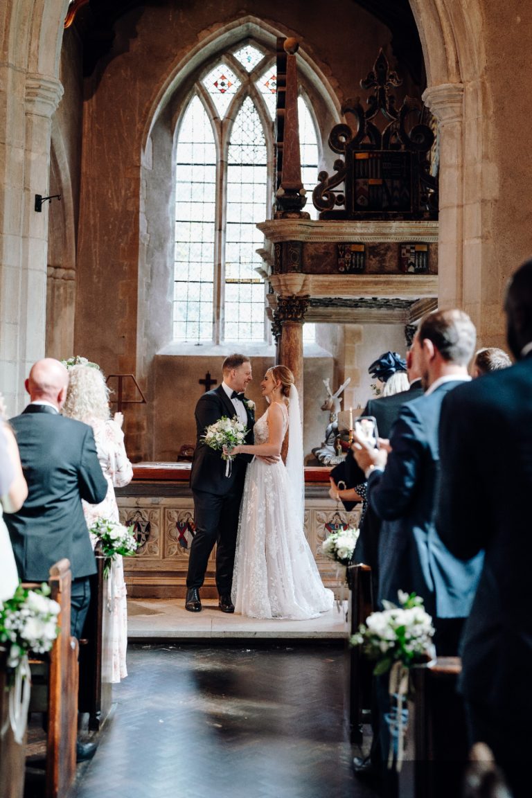 c9d98f5b 935c 4701 ab09 0ff3d5e45a22 768x1152