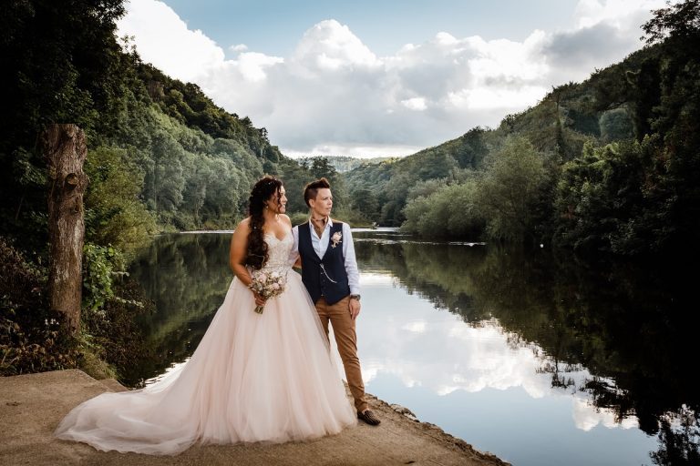 c9e469e5 c803 4b9c 8e18 bd6c1a311ae1 SarahRaychol Wedding 0701 1   Copy 768x512