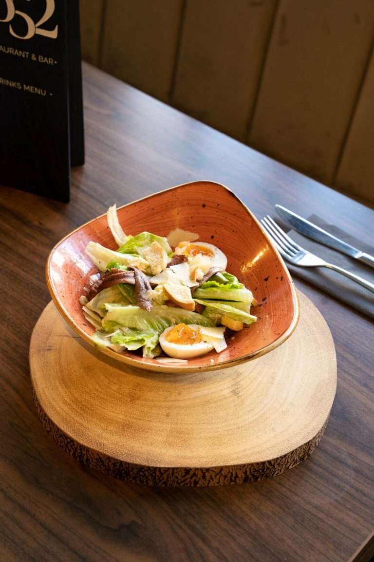 caesar salad scaled 12122023030449 768x1152