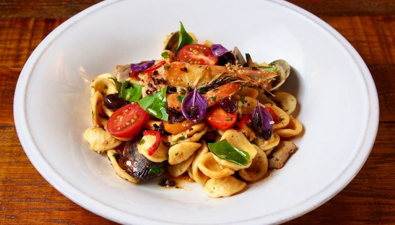canto corvino 2018 august seafood orecchietteweb 768x439