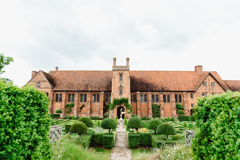 carolinesimon weddingLR 0015 768x513