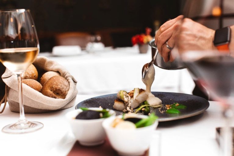 cb6b6871 916c 4010 9049 56c20c64749e 768x512