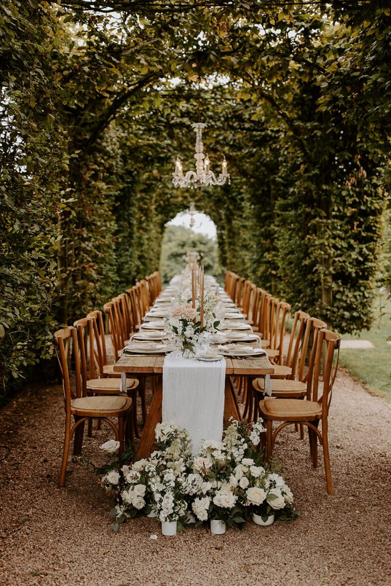 cc617834 8ff9 40c2 a9e8 3bd8a1e91135 768x1152