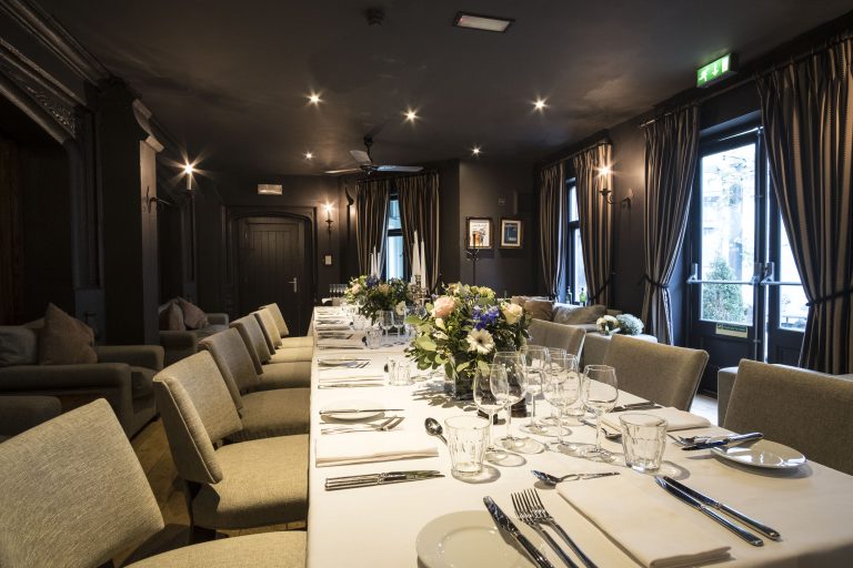 ccc9cc40 0646 4ba1 ad97 192855912cd2 SMWS   Banquet   setup 768x512