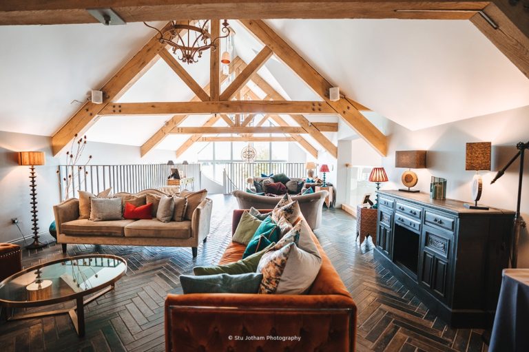 cd605424 9a59 4da0 b70e 17cd37b57000 768x511