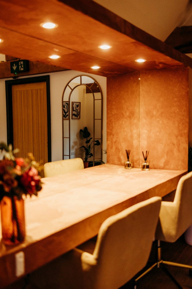 ceb27515 4b5e 4703 a3cb 6668cbd367ac 768x1152