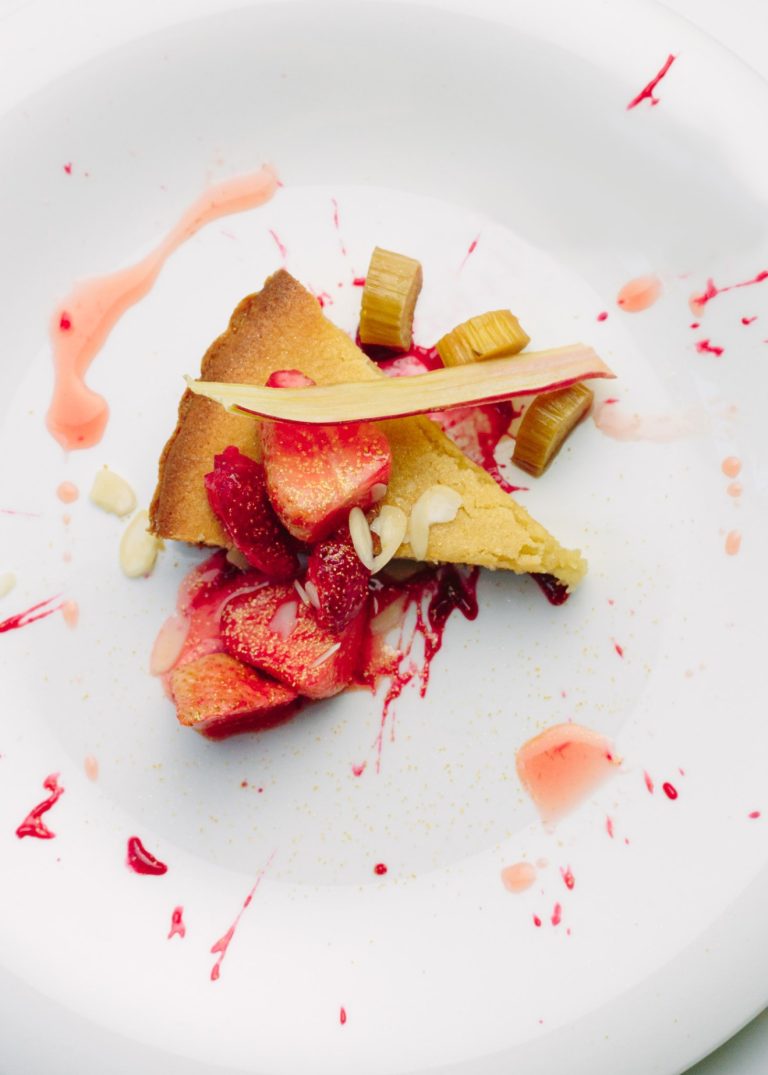 cee0c1ee 5dd3 4433 9e36 7eec87b44c45 768x1075