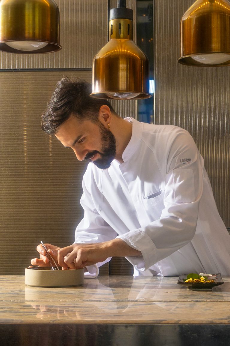 cg0a2882 21112024015432 768x1152