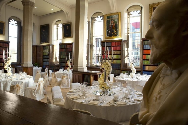 christies b 201602180405183353545313 q8kpa5 768x512