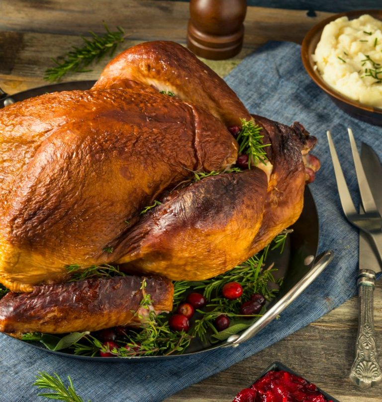 christmas dinner 22112021071649 768x809