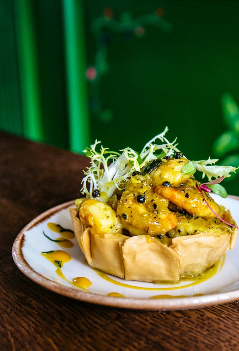 cinnamon bazaar pepper fry curry leaf and cracked black pepper fried shrimp a la carte 23062021012313 768x1126