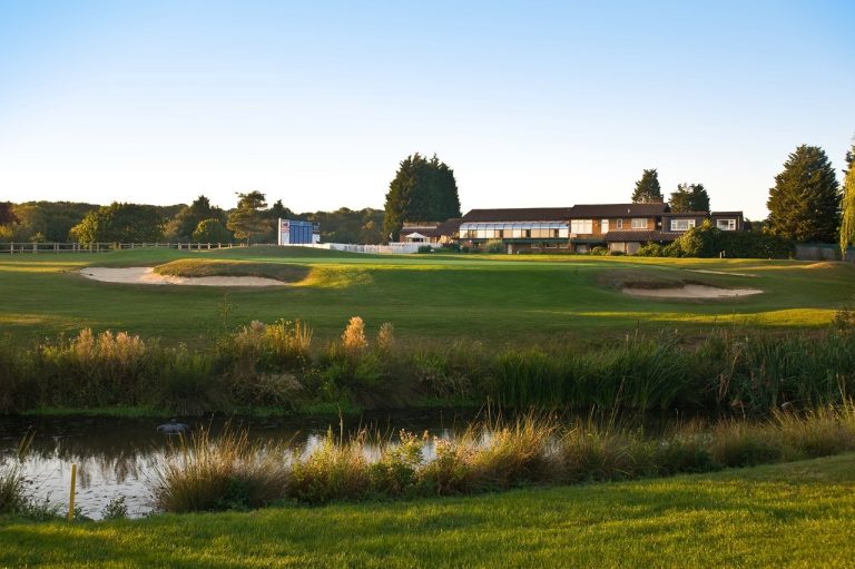 clubhouseatsunset 768x511